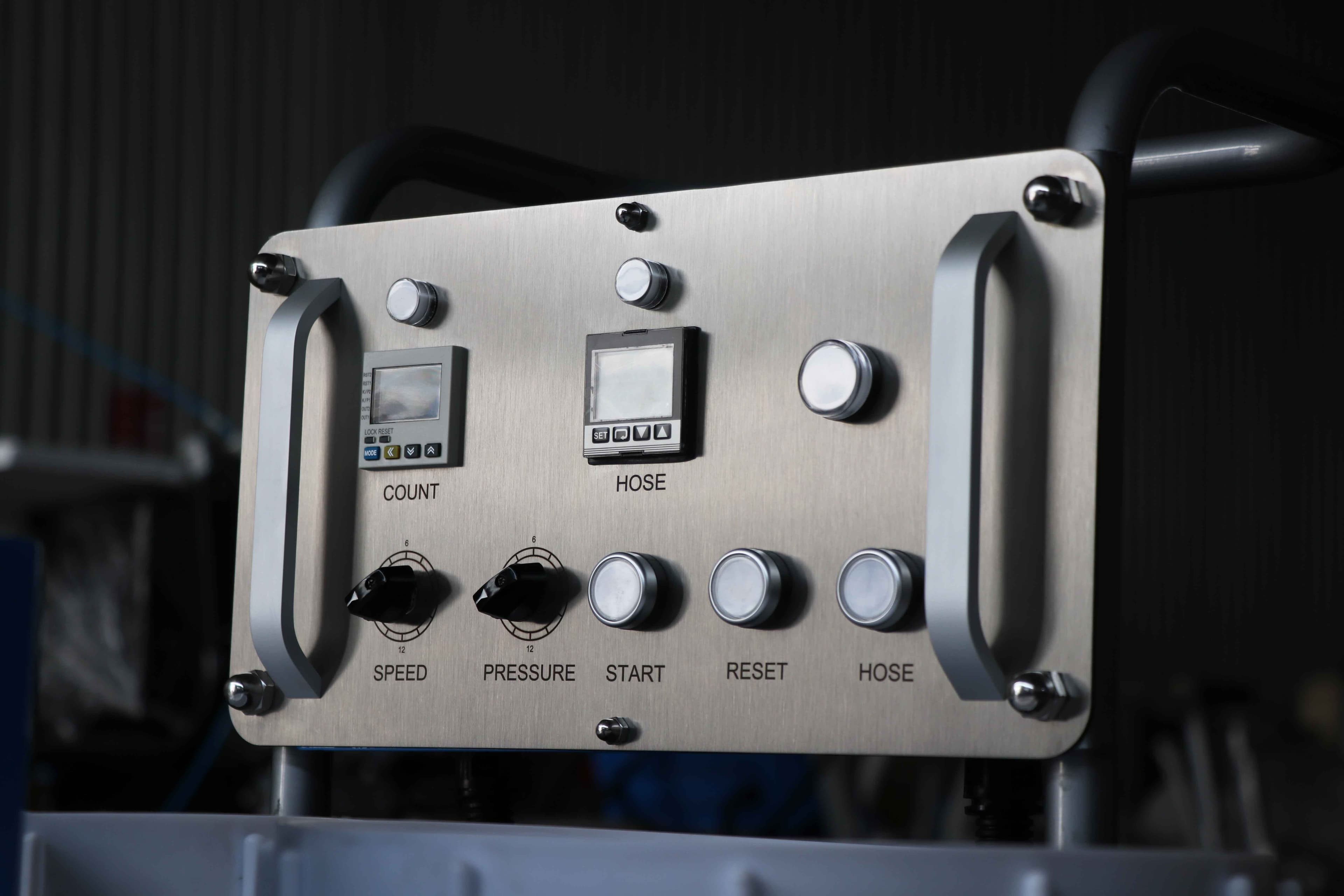 How to buy polyurethane high-pressure spraying equipment